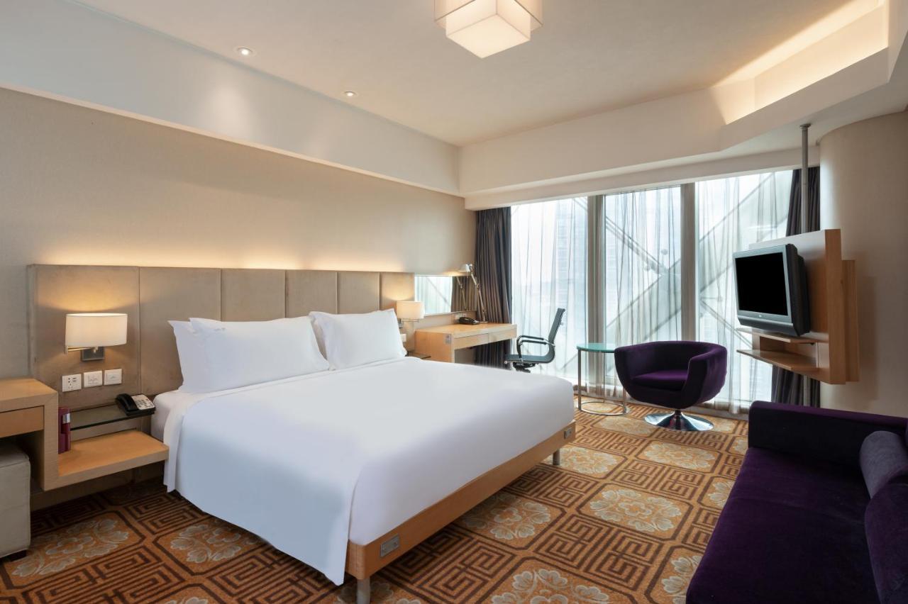 Holiday Inn Binhai Тиендзин Екстериор снимка
